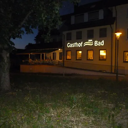 Zum Bad فندق