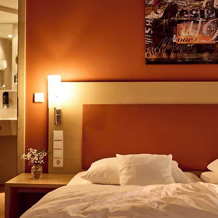 Zum Bad Hotell Langenau